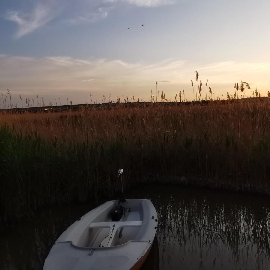 Pfahlbau Sunset II Toplage Inklusive Elektroboot Rust Zewnętrze zdjęcie