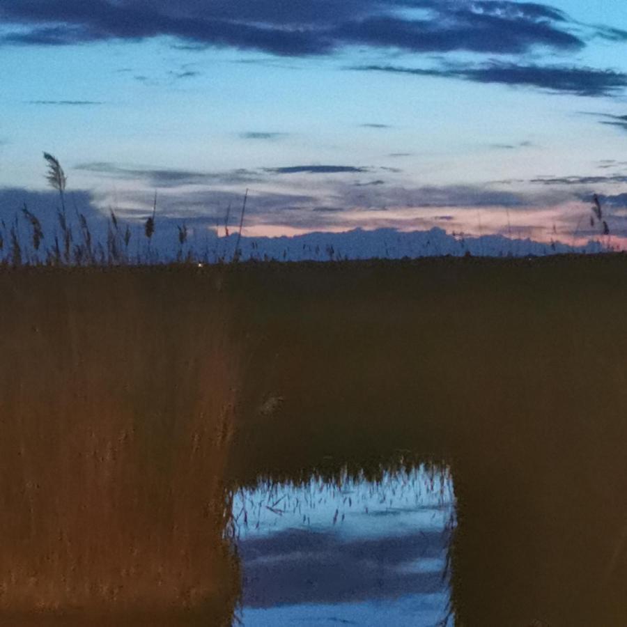 Pfahlbau Sunset II Toplage Inklusive Elektroboot Rust Zewnętrze zdjęcie